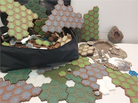 Heroscape Terrain & Accessories Collection 4