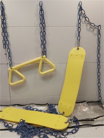 🏗️ Yellow Swing Seats and Trapeze Swing Bar 7