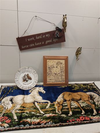 Vintage Equestrian Velvet Tapestry and Brass Horse Hangers 14