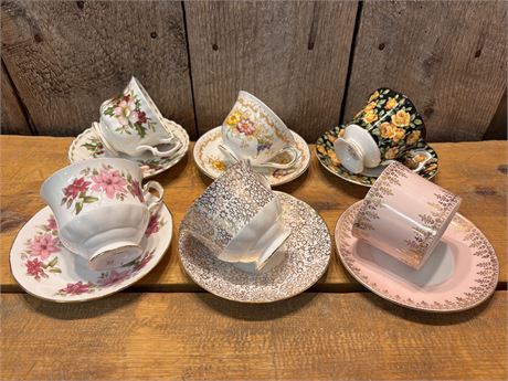 Vintage English Bone China Tea Cups & Saucers 7