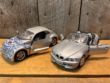 1:18 Diecast Lot: Maisto Chrysler Pronto Cruizer & Bburago BMW M Roadster FC