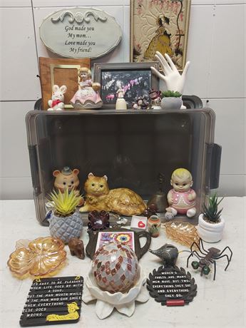Eclectic Collection of Vintage Decor and Sentiment Pieces 18