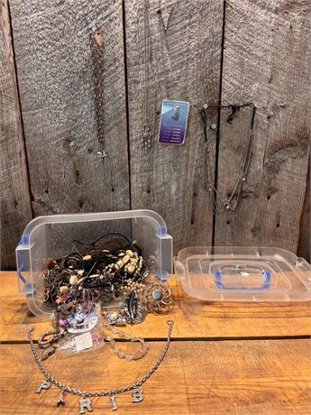 Large Assorted Costume Jewelry Collection Vintage & Modern Style 7