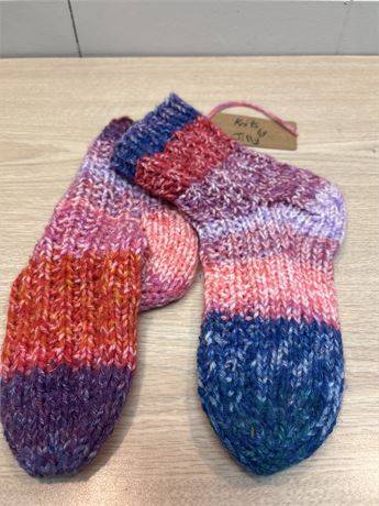 Artisan Hand-Knitted Thick Cabin Socks - Rich Berry & Indigo - Women’s 7-9 10FR