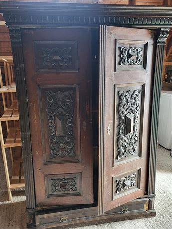 Antique Ornate Carved Oak Armoire G