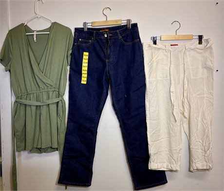Realtree Flannel Lined Jeans (32x30), Guess Linen Pants (M), & Sage Green 16