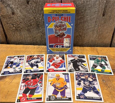 2016-17 O-Pee-Chee Hockey 600+ Card Lot w Box - Incl. Marquee Rookies & Stars FS