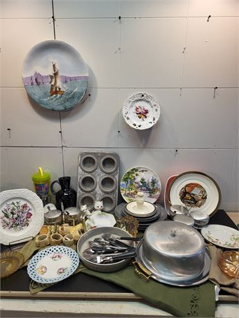 Vintage Fine China and Elegant Tableware Treasury 20
