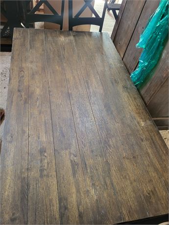 Farmhouse Style Dining Set: Trestle Table & 5 X-Back Chairs G