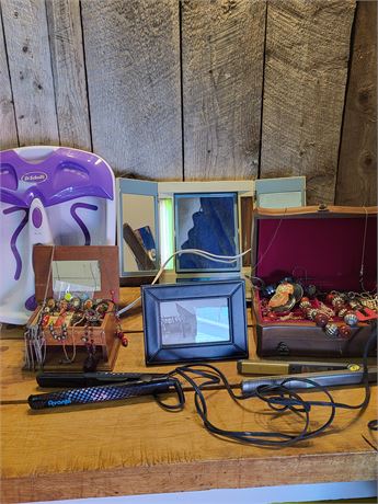 Personal Care & Vintage Vanity Bundle 1