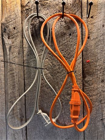 2 Heavy Duty Multi-Outlet Extension Cords – Grey & Orange