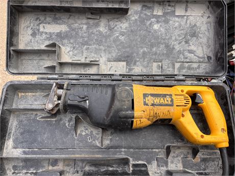 DeWalt DW310 Heavy-Duty Corded Reciprocating Saw with Hard Case