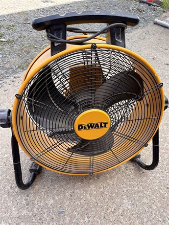 DeWalt 18" Heavy-Duty Industrial Drum Fan (Model DXF1840)