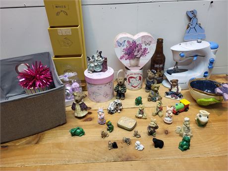Decorative Figurines and Desktop Accessories