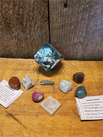 ​Mixed Mineral & Crystal Collection – Moss Agate Cube, Red Goldstone
